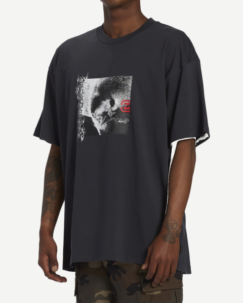 Футболка CENTERFOLD (L (50); washed black; Мужской)